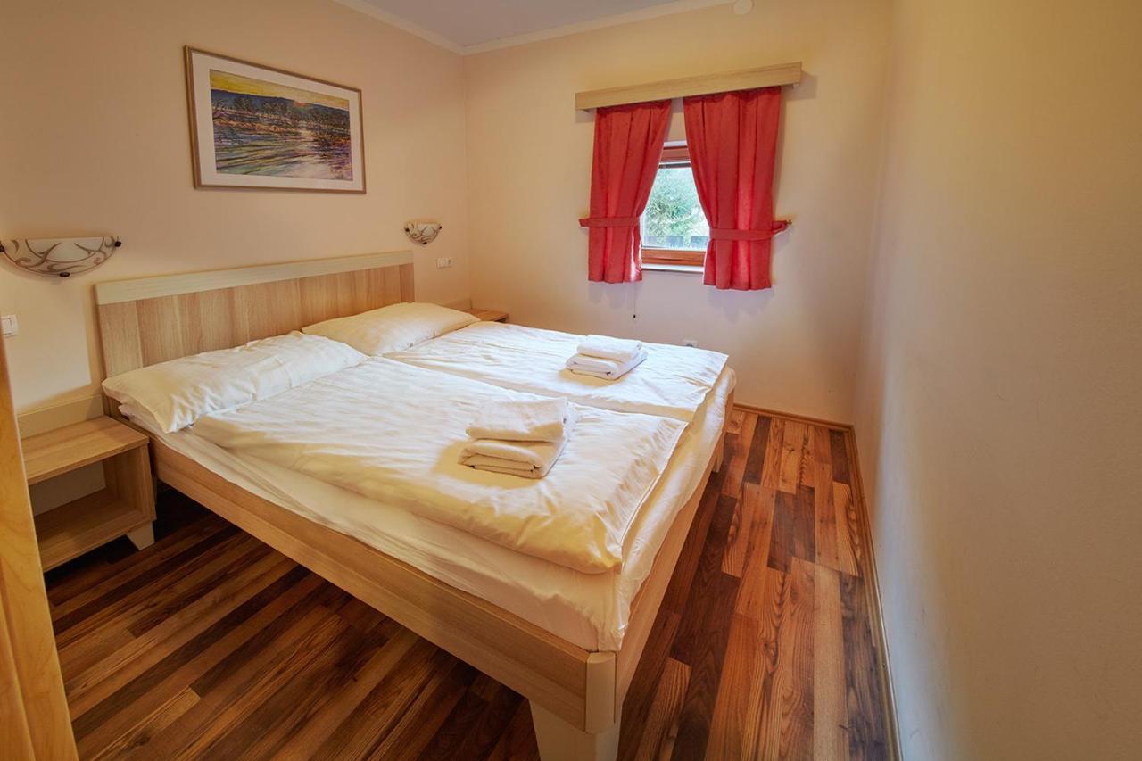 Rute Hotel And Apartments Краньска Гора Экстерьер фото